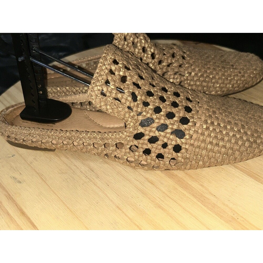 Born Cameo Woven Mule Loafer Slides Gold Tan Flat Closed Toe Shoes 10M